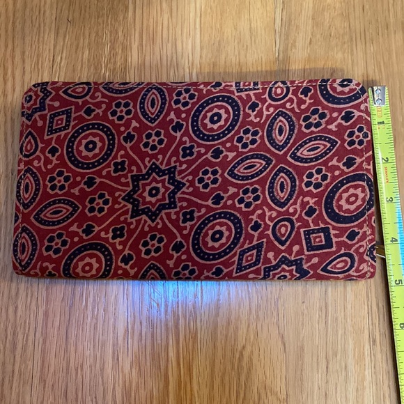 Fabric zippered wallet - Picture 8 of 8